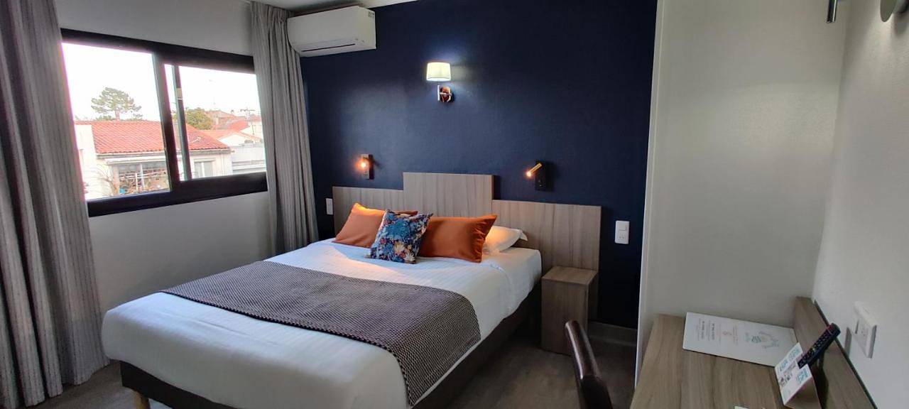 Logis Hôtel Les Bleuets in Royan, Côte de Beauté
