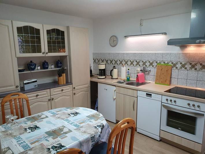 Ferienwohnung für 2 Personen, mit Seeblick und Ausblick sowie Garten - 1