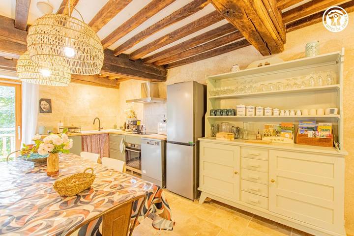 La Roche Enchantée in Étang-sur-Arroux, Autun und Umgebung