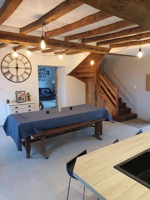 Location de vacances pour 14 personnes, avec jardin ainsi que vue et piscine à Céaux - 4