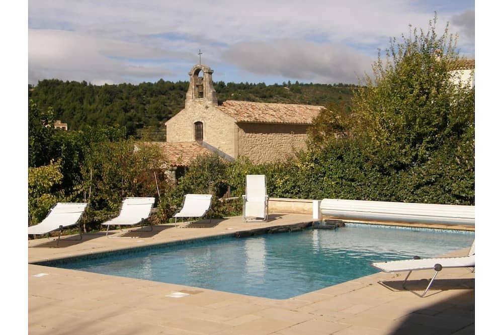 Rosemary, Family B&B in Crillon-le-Brave, Parc naturel régional du Mont-Ventoux