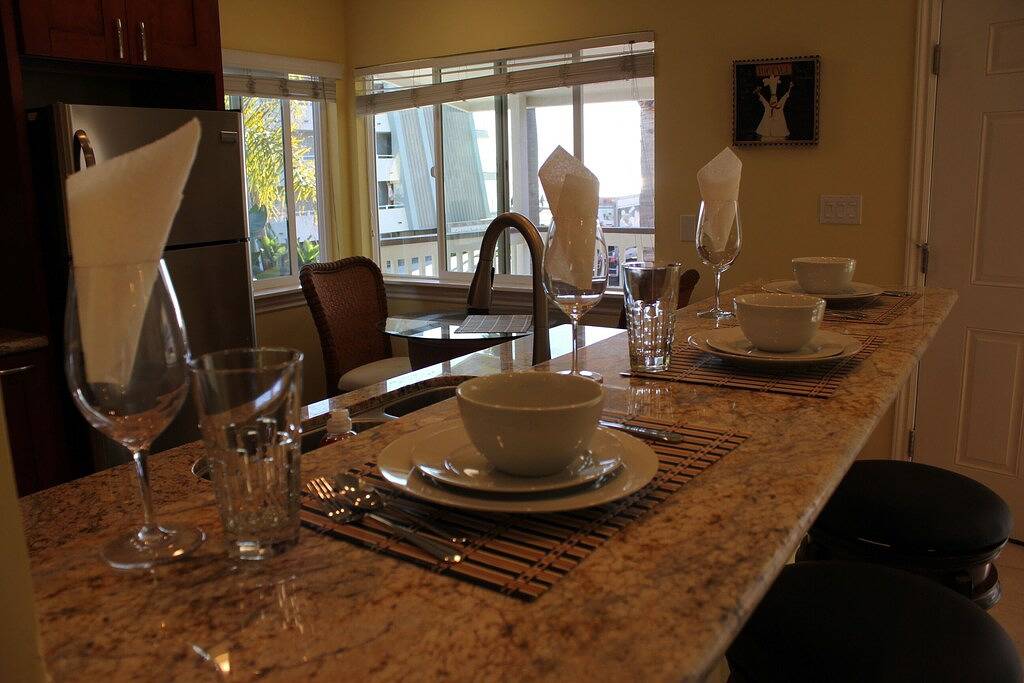 Ganze Wohnung, Luxus Ocean View - gegenüber vom Strand # 4 in Carlsbad, San Diego County