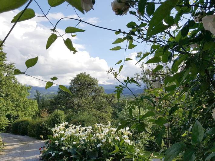 Chambre d’hôte pour 2 personnes, avec piscine ainsi que jardin et vue dans l' Ariège - 2