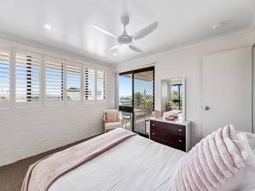 Vacation Rental for 4 Guests in Alexandra Headland, Sunshine Coast, Picture 4