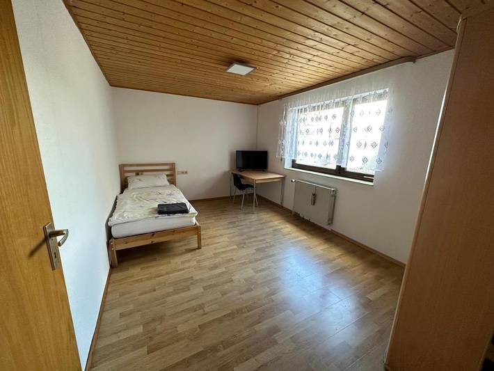 Ferienwohnung für 4 Personen, mit Terrasse und Garten in Königsbronn - 3
