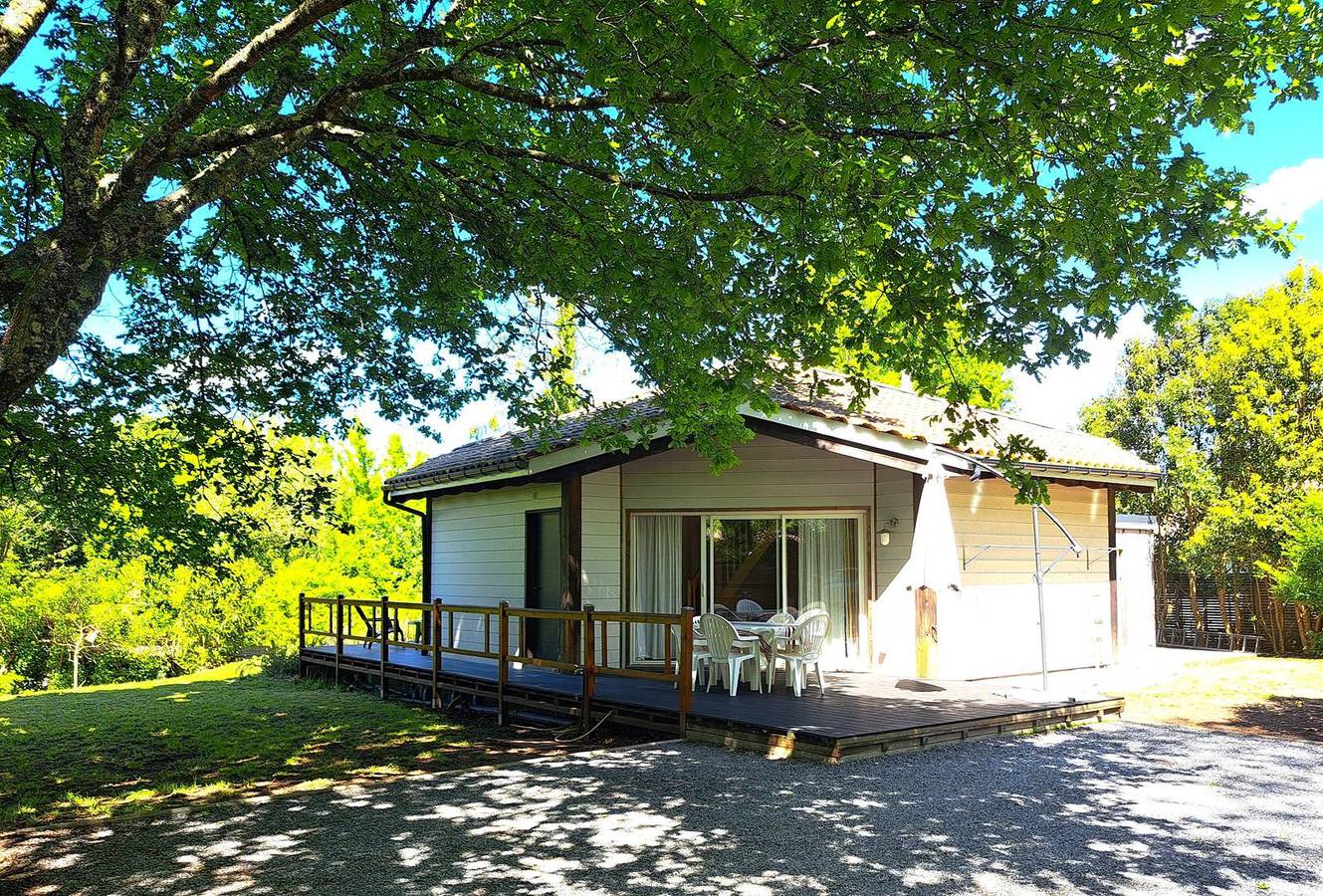 Maison De Vacances pour 6 Personnes dans Saint-Julien-en-Born, Région de Dax