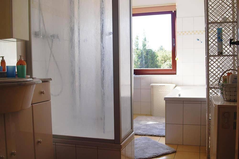 Apartamento entero, Acogedor apartamento en Marlow Ot. in Marlow, Vorpommern-Rügen