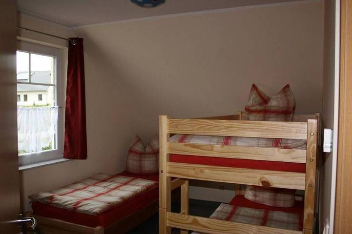 Ferienhaus für 19 Personen, mit Sauna und Garten sowie Balkon, mit Haustier in Wohlenberg - 2