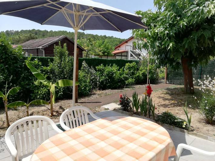 Gîte pour 2 personnes, avec jardin dans Lac d'Aureilhan - 2