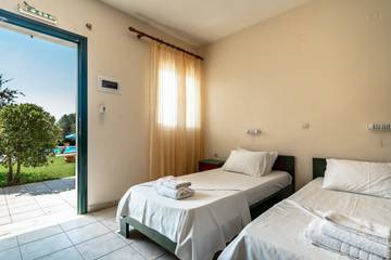 Apartment for 2 People in Kefalonia, Greece, Photo 4