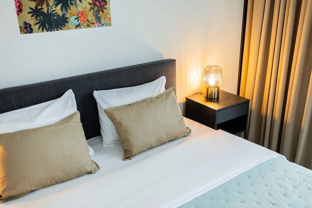 Entire apartment, Stylish Serenity 1Bdr Apartment  Bhd in Rotterdam, South Holland