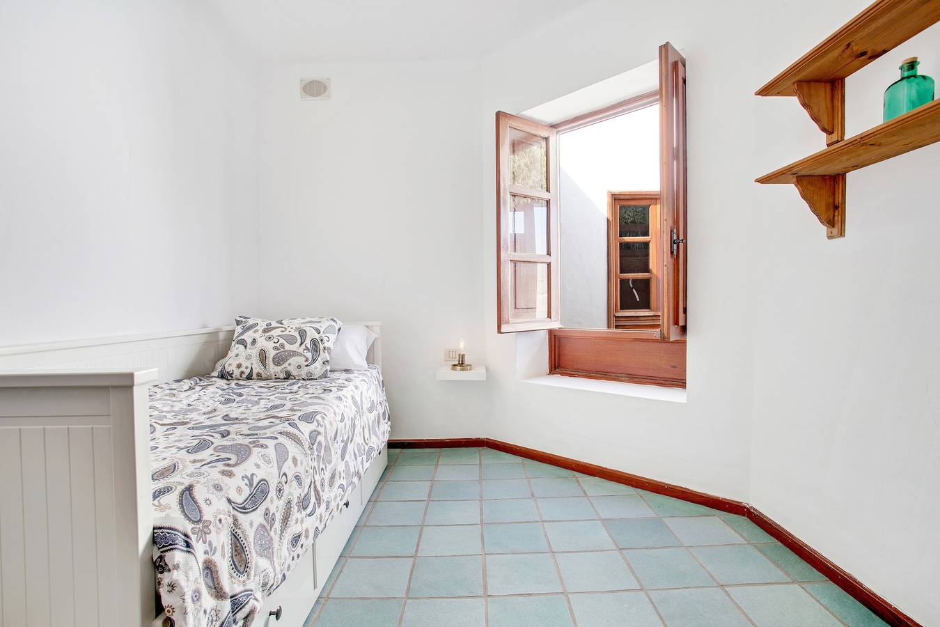 Spectaculaire Villa el Pescador met Wi-Fi, terrassen en zwembad, foto 15