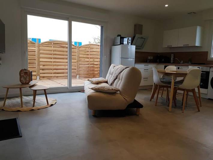 Location de vacances pour 4 personnes, avec terrasse à Saint-Pavace - 3