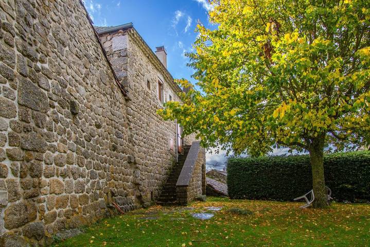 Gîte pour 6 personnes, avec Jardin et Vue dans Lozère - 3
