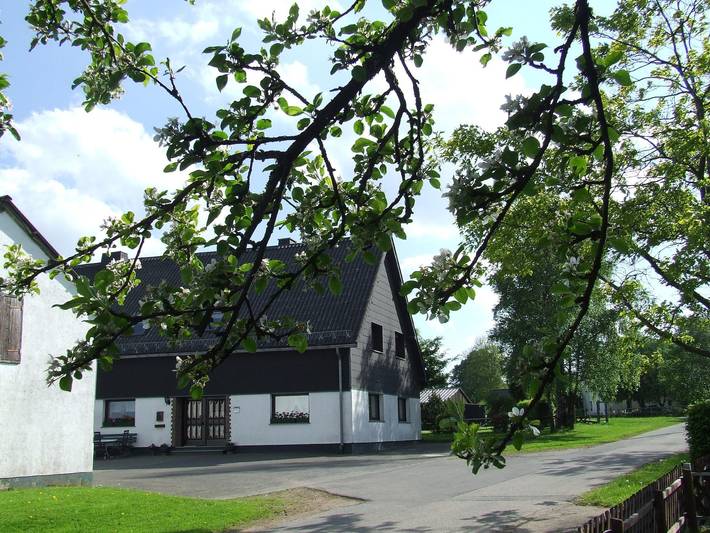 Pension für 4 Personen, mit Garten in Hellenthal
