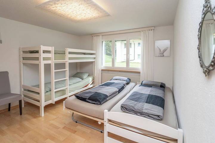 Ganze Wohnung, Casa Runaglias, Flond, (Flond), 37003B in Mundaun, Obersaxen-Mundaun