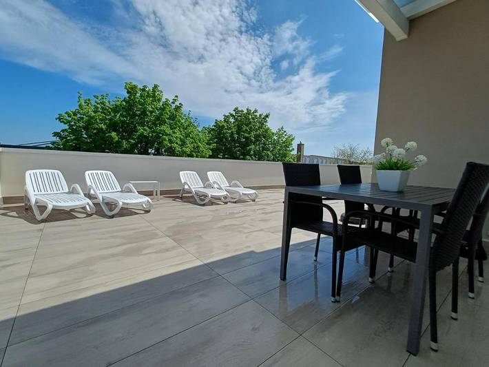 Ferienwohnung für 4 Personen, mit Terrasse und Ausblick in Punta Sabbioni - 3