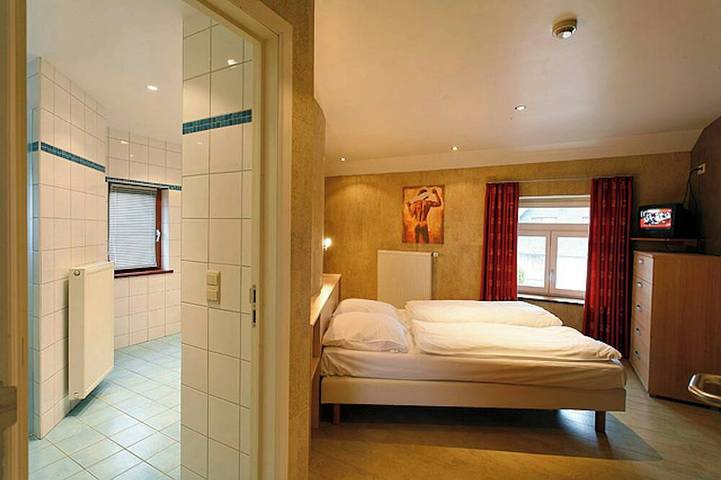 Location de vacances pour 20 personnes, avec jardin et balcon dans Faymonville - 3