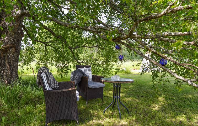 Ferienwohnung für 4 Personen, mit Terrasse und Sauna sowie Garten, mit Haustier in Flen - 4