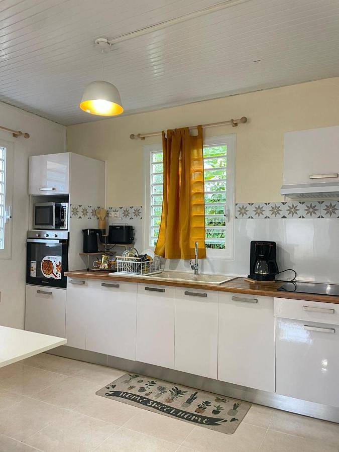 Location de vacances pour 5 personnes, avec terrasse et vue dans Église catholique de Sainte-Anne