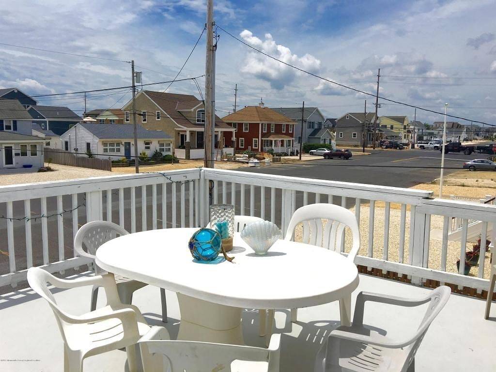 Ganze Wohnung, Beautiful 3br/2ba^Lavallette Jersey Shore rental! Summer 2025! Sleeps up to 8! in Toms River, Ocean County