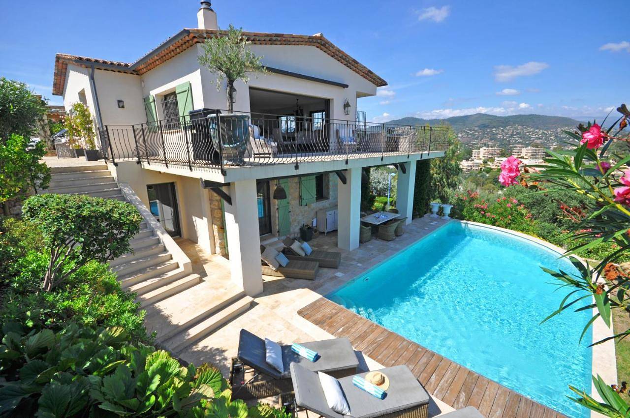 Riviera Living in Mandelieu-la-Napoule, Massif de l'Esterel