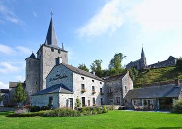 Hôtel pour 2 personnes, avec jardin et terrasse dans Celles (Houyet)