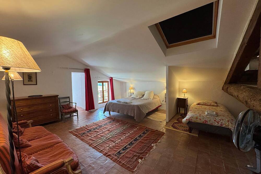 Shepherd’s Cottage – Château Barbebelle Vineyard - Rognes - Aix en Provence in Rognes, Aix-en-Provence und Umgebung
