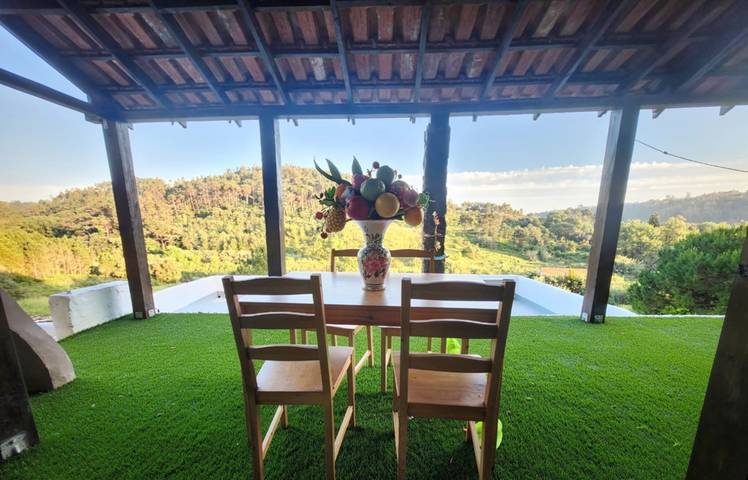 Casa de férias para 4 pessoas, com Jardim em Famalicão