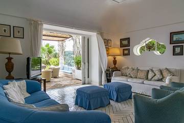 Villa for 8 People in Capri, Tyrrhenian Coast Campania, Photo 4