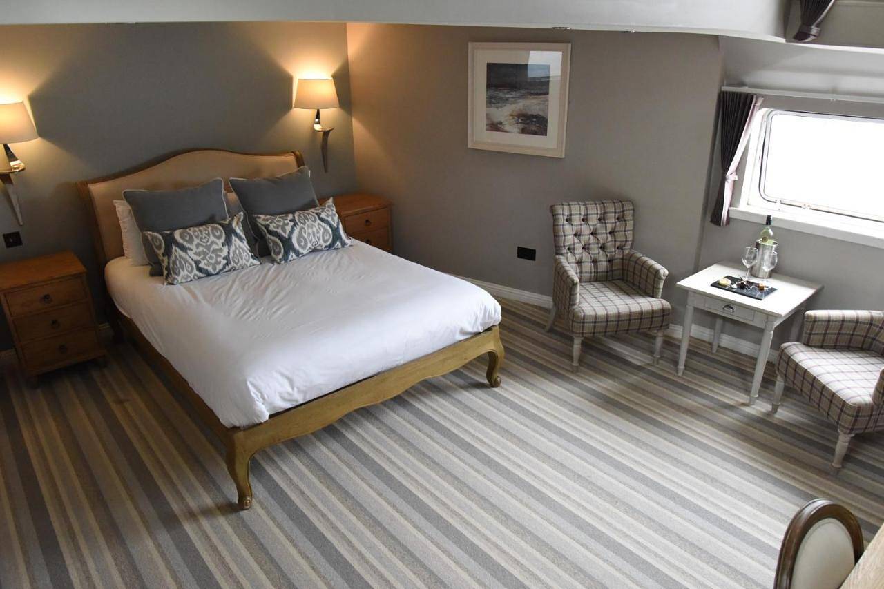 Deluxe Double Room with Sea View in Tarbert, Argyll & Bute