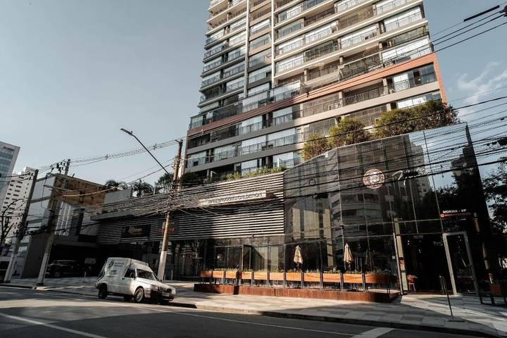 Casas e apartamentos de temporada para 2 pessoas, com piscina e balcão em Moema