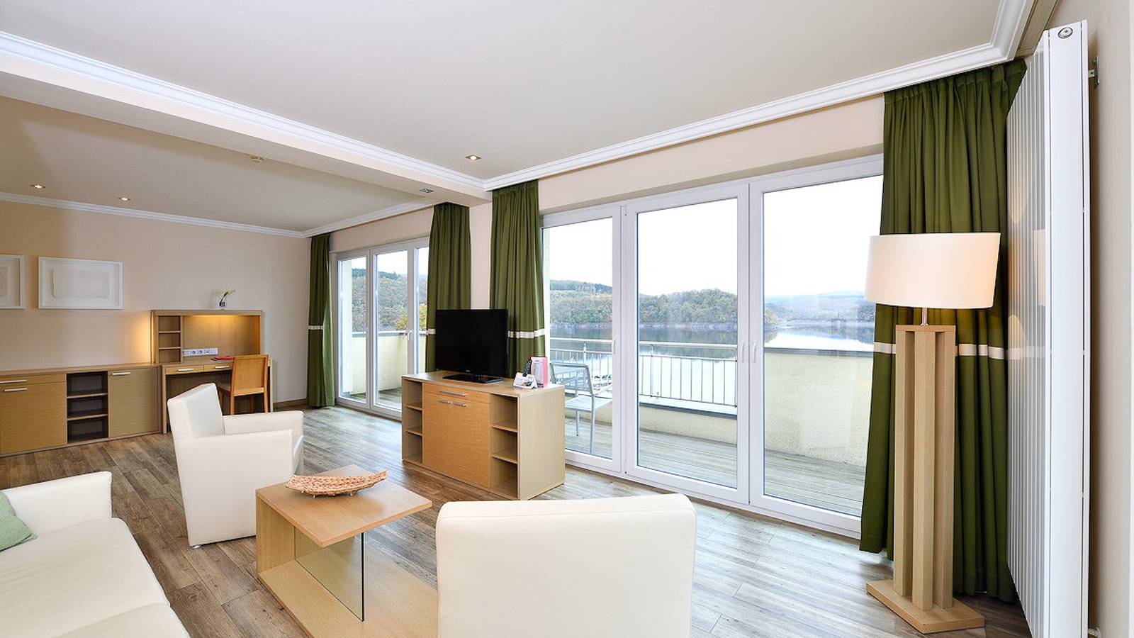Dormio Der Seehof — Hotelsuite Admiral in Heimbach, Rureifel (Nordrhein-westfalen)