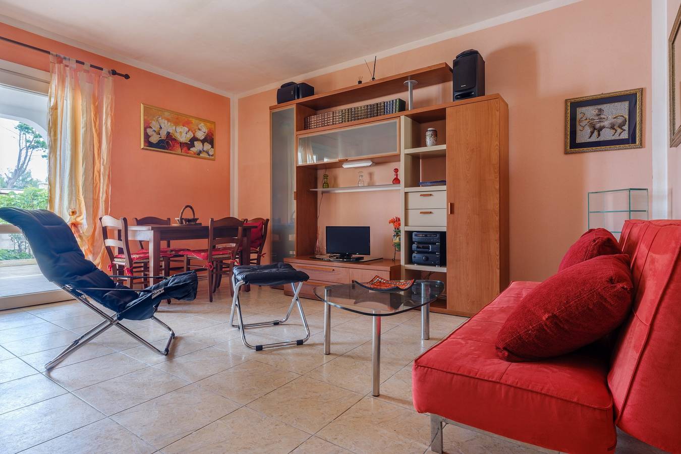 Appartamento 'Casa Azzurra 107m Dal Mare' con giardino privato e aria condizionata in Casalabate, Squinzano