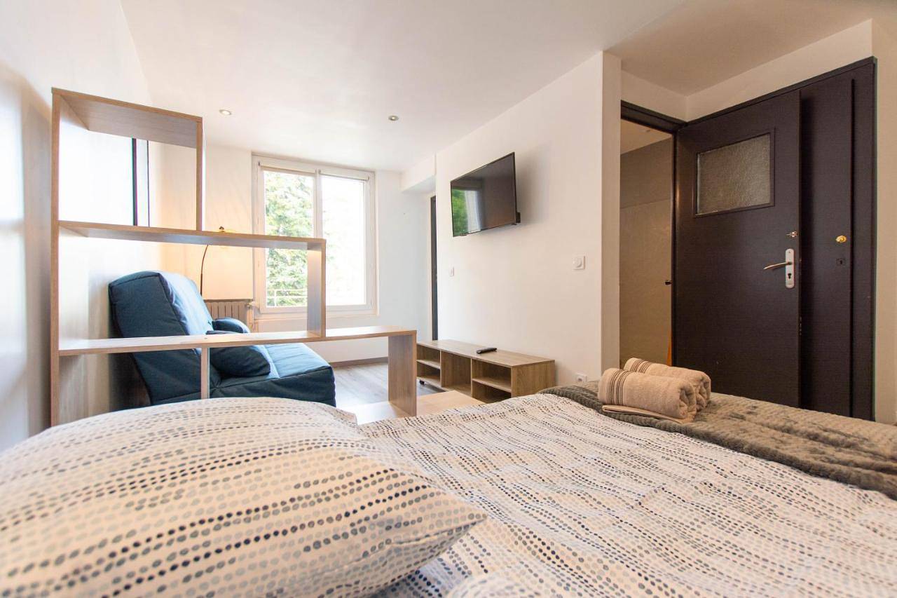 Appartement entier, One-Bedroom Apartment in Chambéry, Région de Chambéry