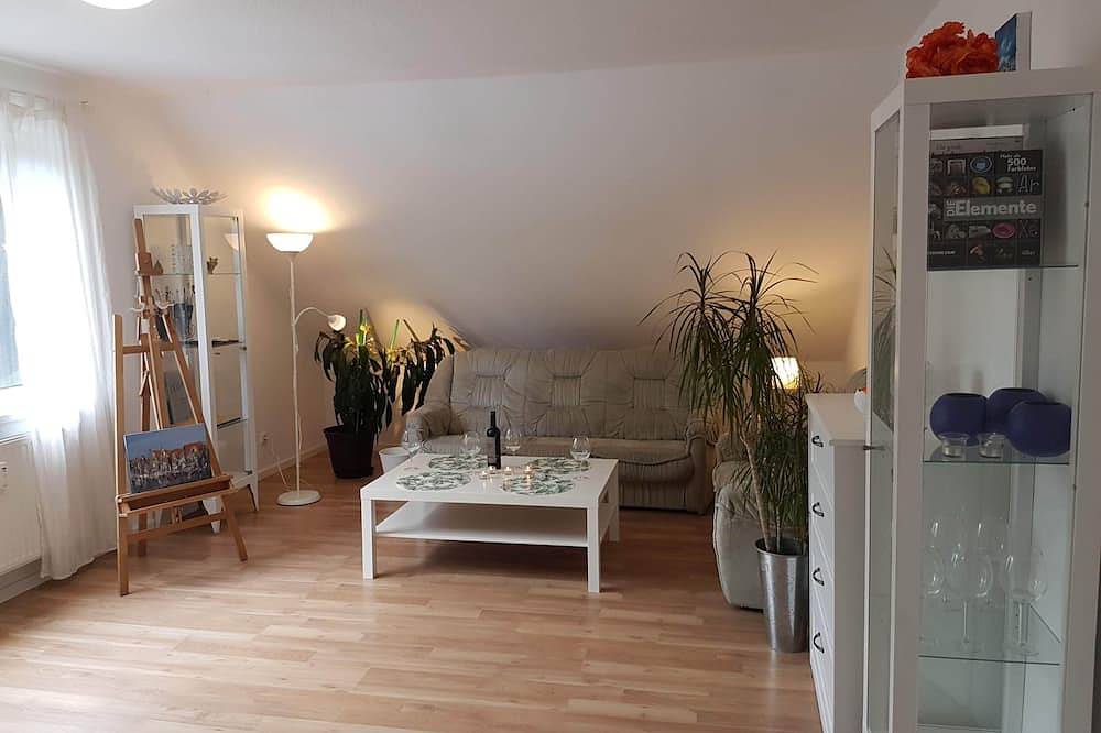 Ganze Wohnung, Garten, Grillmöglichkeit, Parkplatz, komplette Ausstattung in Hagen im Bremischen, Südliches Cuxland