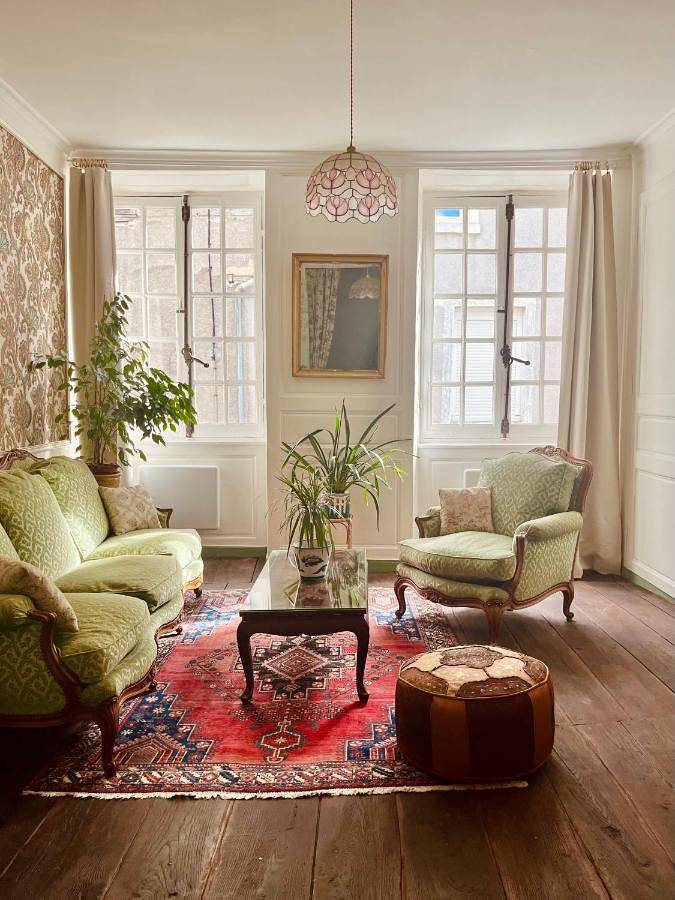 Chambre d’hôte pour 2 personnes, avec vue et jardin