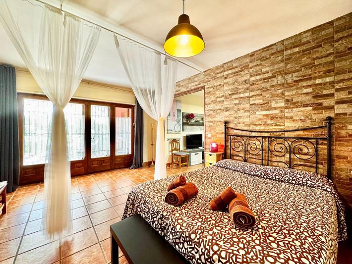 Casa rural con piscina para 4 personas, con Jardín además de Piscina y Sauna en Sierra de Guadarrama - 4
