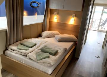 Hausboot für 4 Personen in Röbel, Müritz, Bild 1