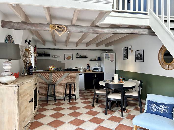 Gîte pour 2 personnes, avec terrasse à Taillant