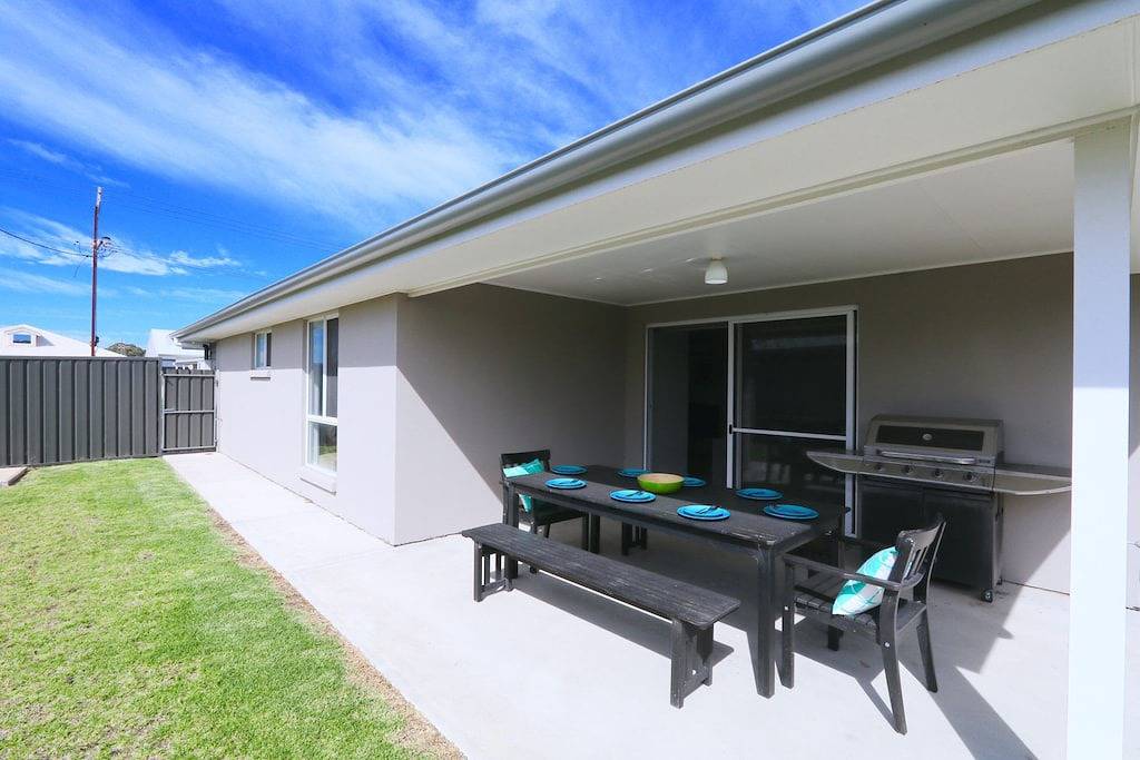 Syleham Zero - 15 Davenport Street in Robe, South Australia