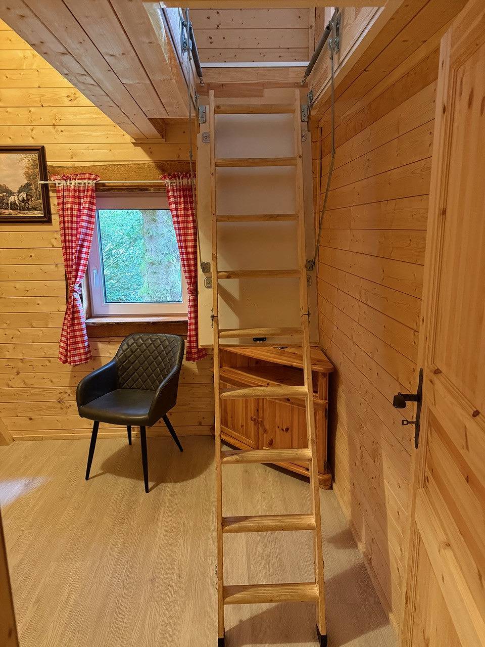 Hütte am Wolfsberg in Harzgerode, Harzvorland