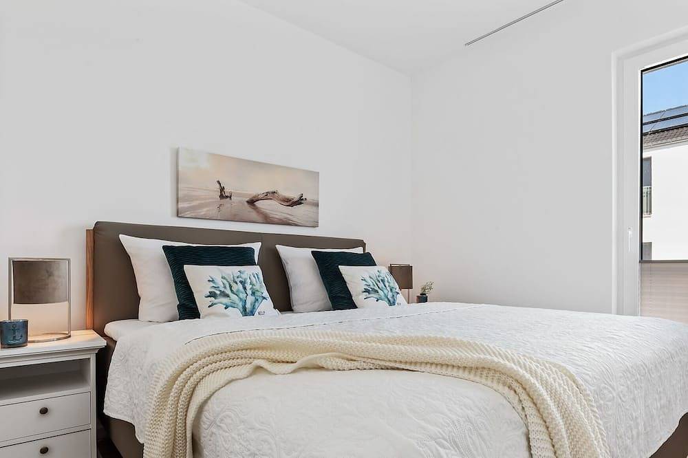 Ganze Wohnung, Seewind - Balkon, Gartenmöbel, Kamin, Dusche, Waschmaschine, Fußbodenheizung in Olpenitz, Kappeln
