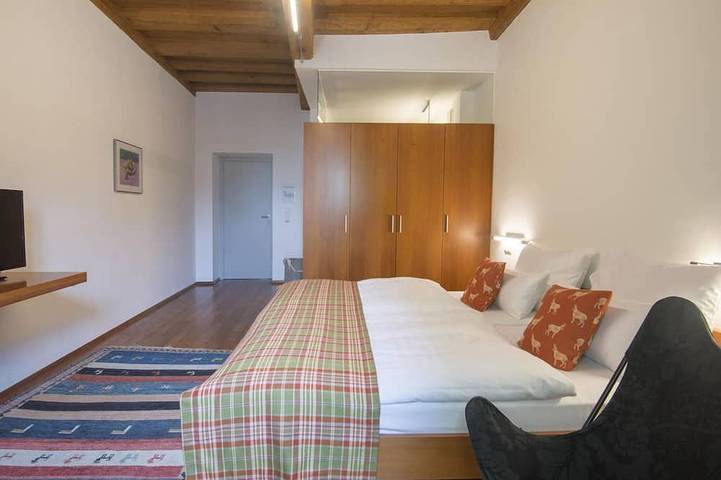Ferienhaus für 2 Personen, mit Garten und Pool