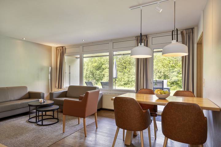 Bungalow für 4 Personen, mit Balkon/Terrasse und Terrasse sowie Sauna in Schweich an der Römischen Weinstraße - 3