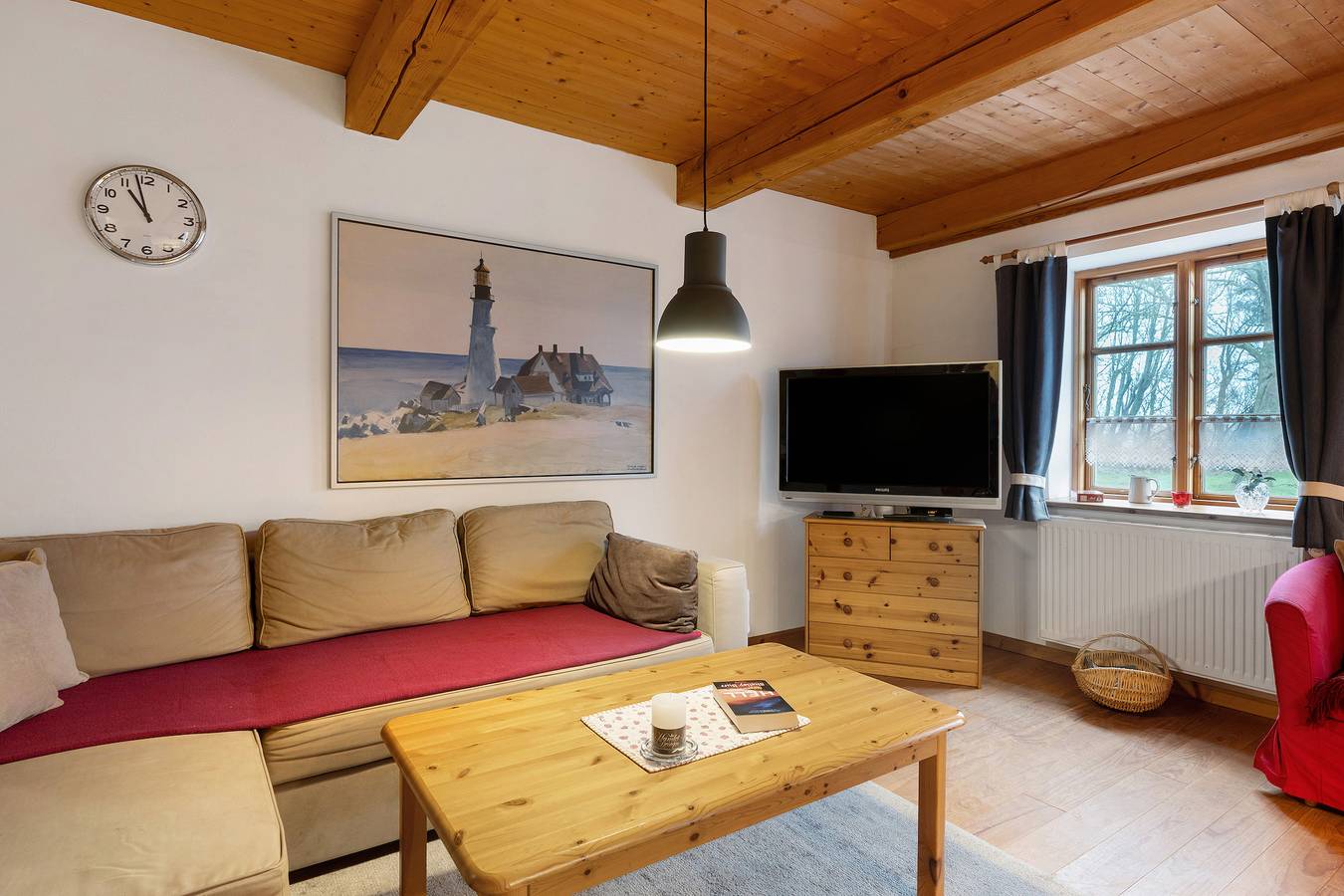 Ganze Wohnung, Ferienwohnung 'Haus Mühlenhof 4' mit Privatterrasse, Gemeinschaftsgarten und Wi-Fi in Hillgroven, Wesselburen und Umgebung Region