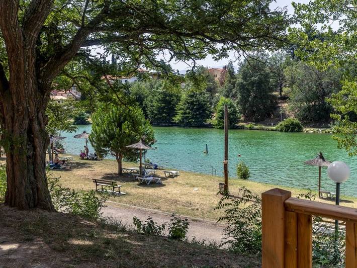 Mobil home pour 4 personnes, avec terrasse, animaux acceptés à Vinça - 3