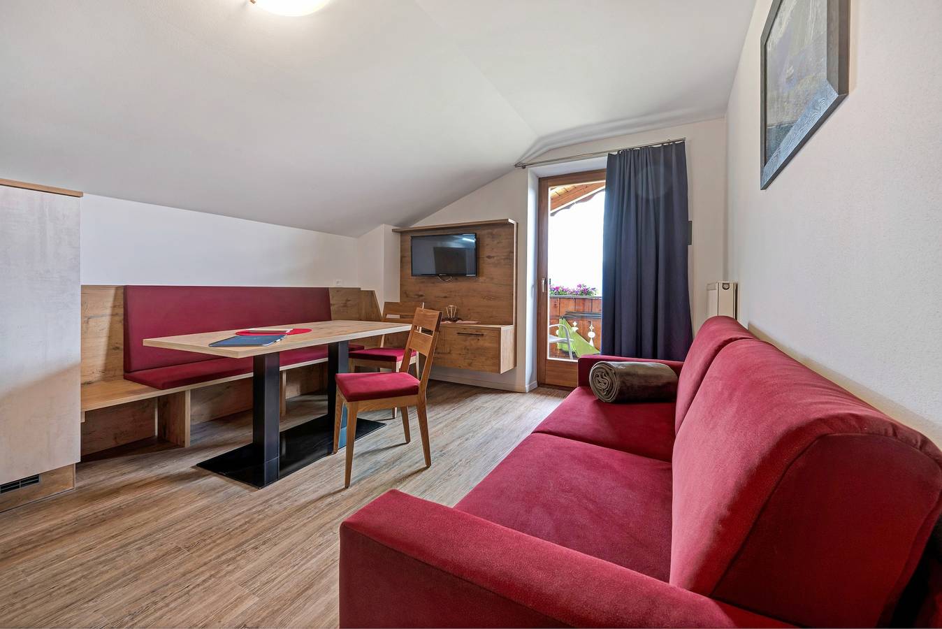 Entire apartment, Holiday Apartment "Residenz Condor Gitschberg" with Mountain View, Sauna & Garden in Meransen, Mühlbach