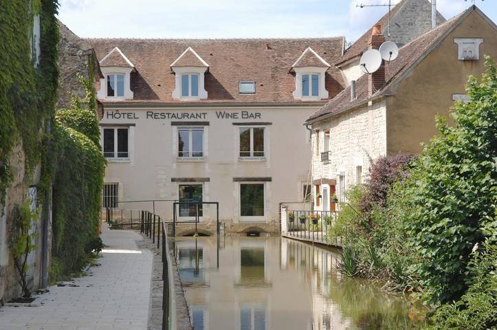 Gîte pour 2 personnes, avec Terrasse dans Office De Tourisme De Chablis