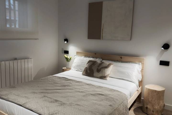 Entire apartment, Bilbao Studio Garden in Bilbao, Bizkaia